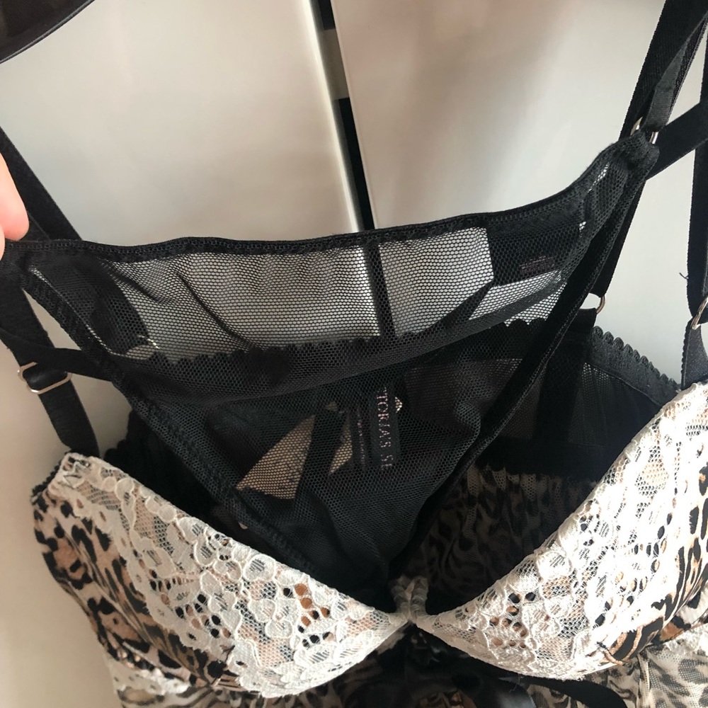 Victoria’s Secret Sexy Animal Print Bra Set NWT 🖤 - Picture 2 of 3